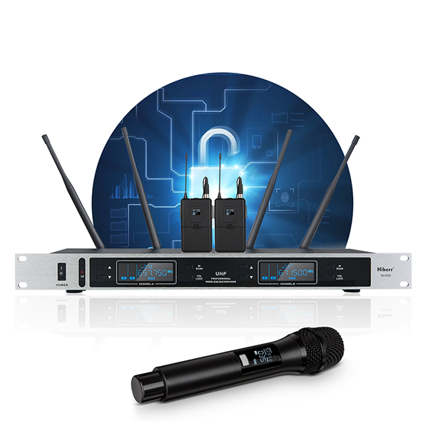 Professional UHF Wireless Microphone System